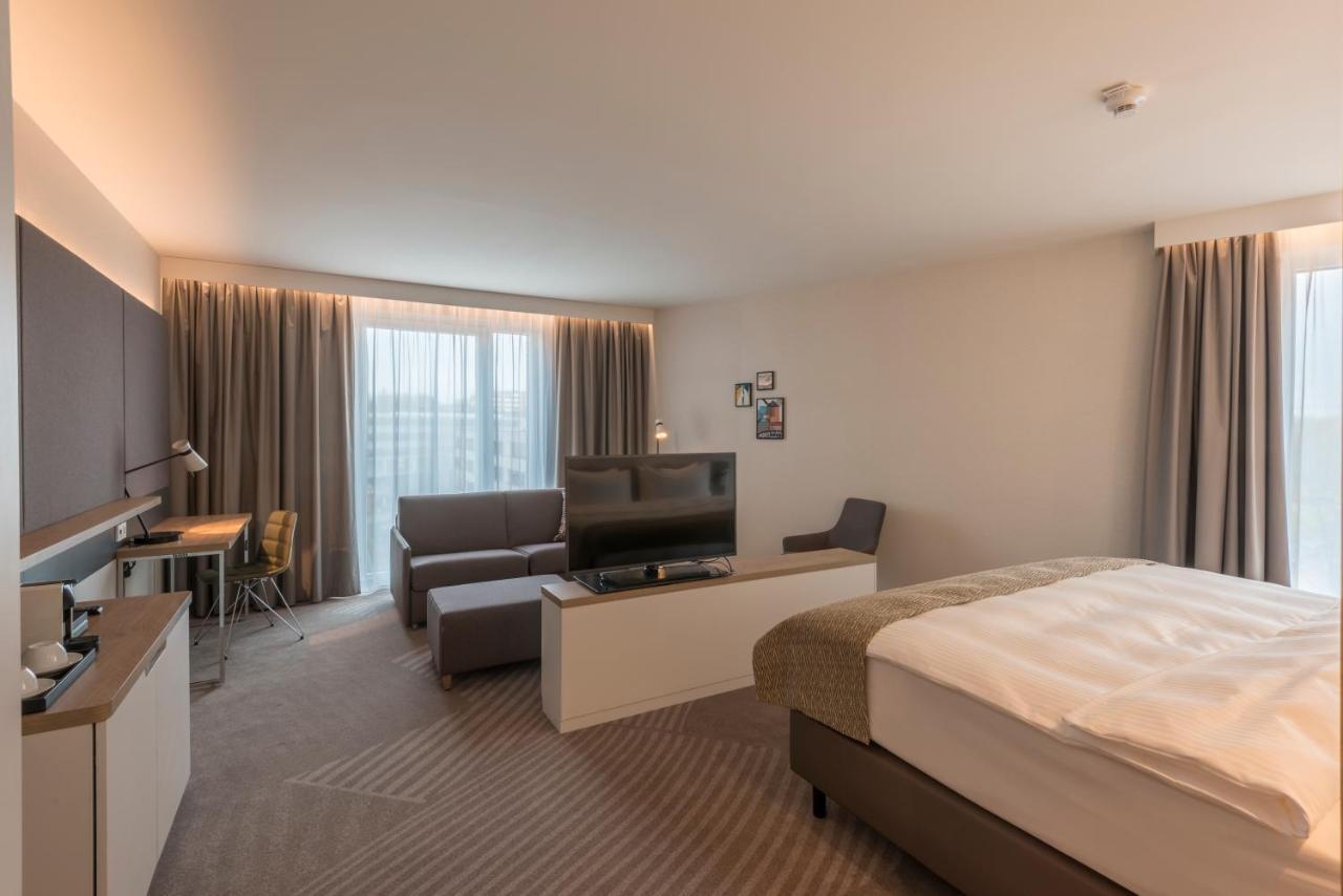 Holiday Inn - Hamburg - Berliner Tor By Ihg מראה חיצוני תמונה